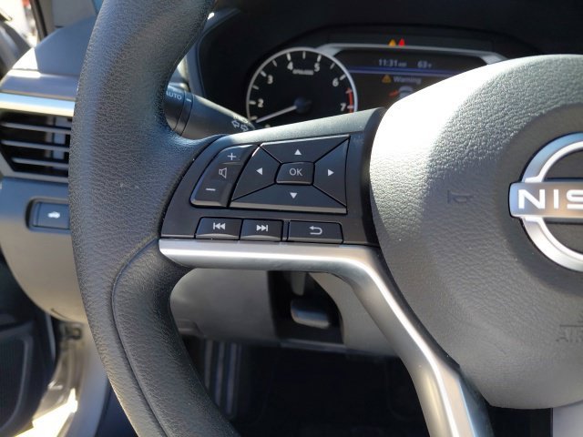 Used 2025 Brilliant Silver Metallic Nissan 2.5 SV image 12