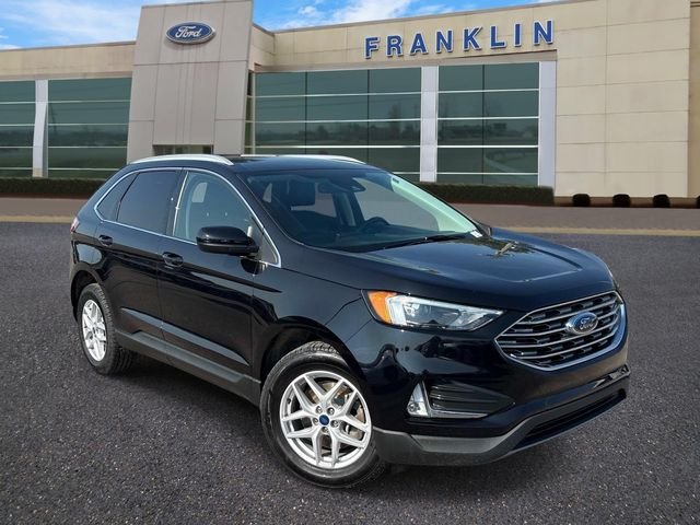 Certified Used 2022 Black Ford SEL image 1
