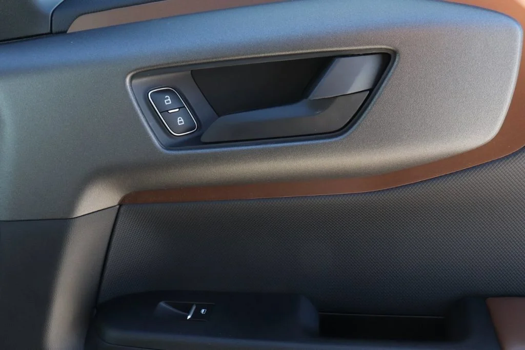 New 2025 Carbonized Gray Metallic Ford Outer Banks® image 42