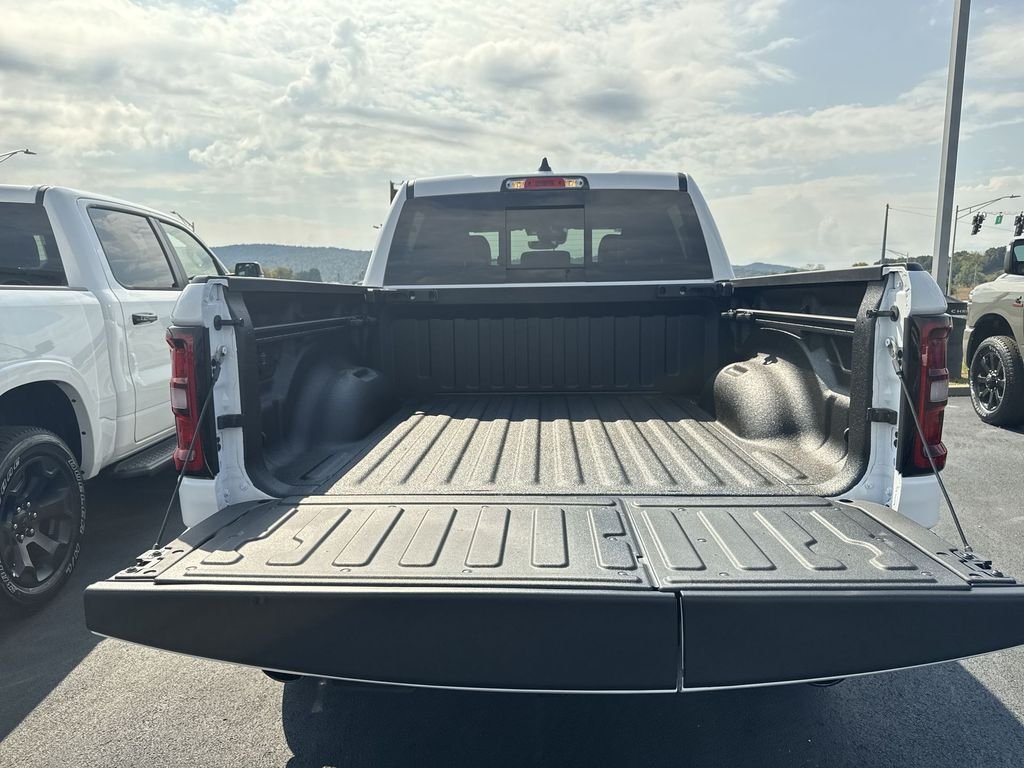 New 2026 Bright White Clear-Coat Exterior Paint RAM Laramie image 30