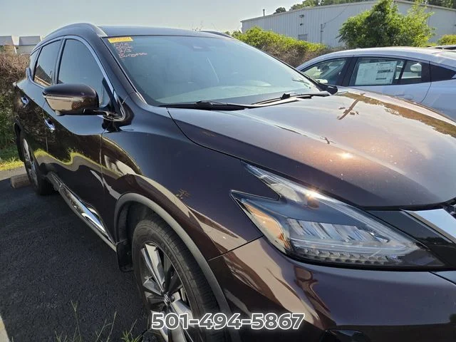 Used 2020 Brown Nissan Platinum image 4