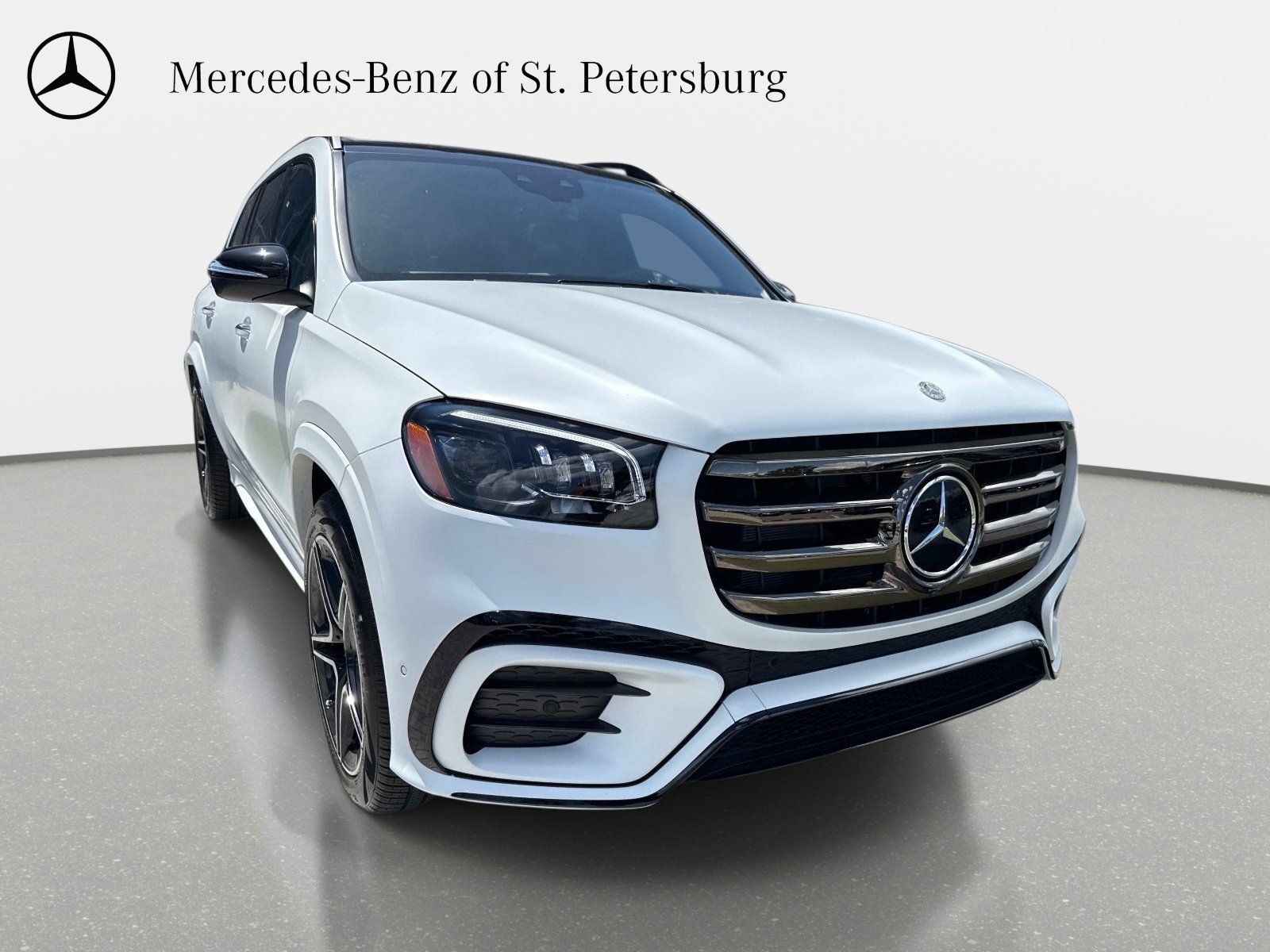 New 2026 Moonlight White Mercedes-Benz 450 4MATIC® SUV image 8