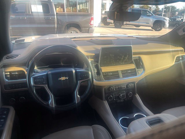 Used 2022 White Chevrolet Premier image 9