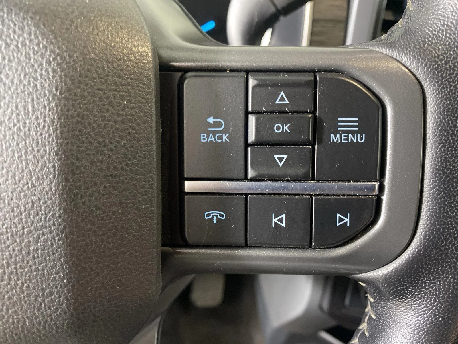 Used 2021 Antimatter Blue Ford XLT image 19