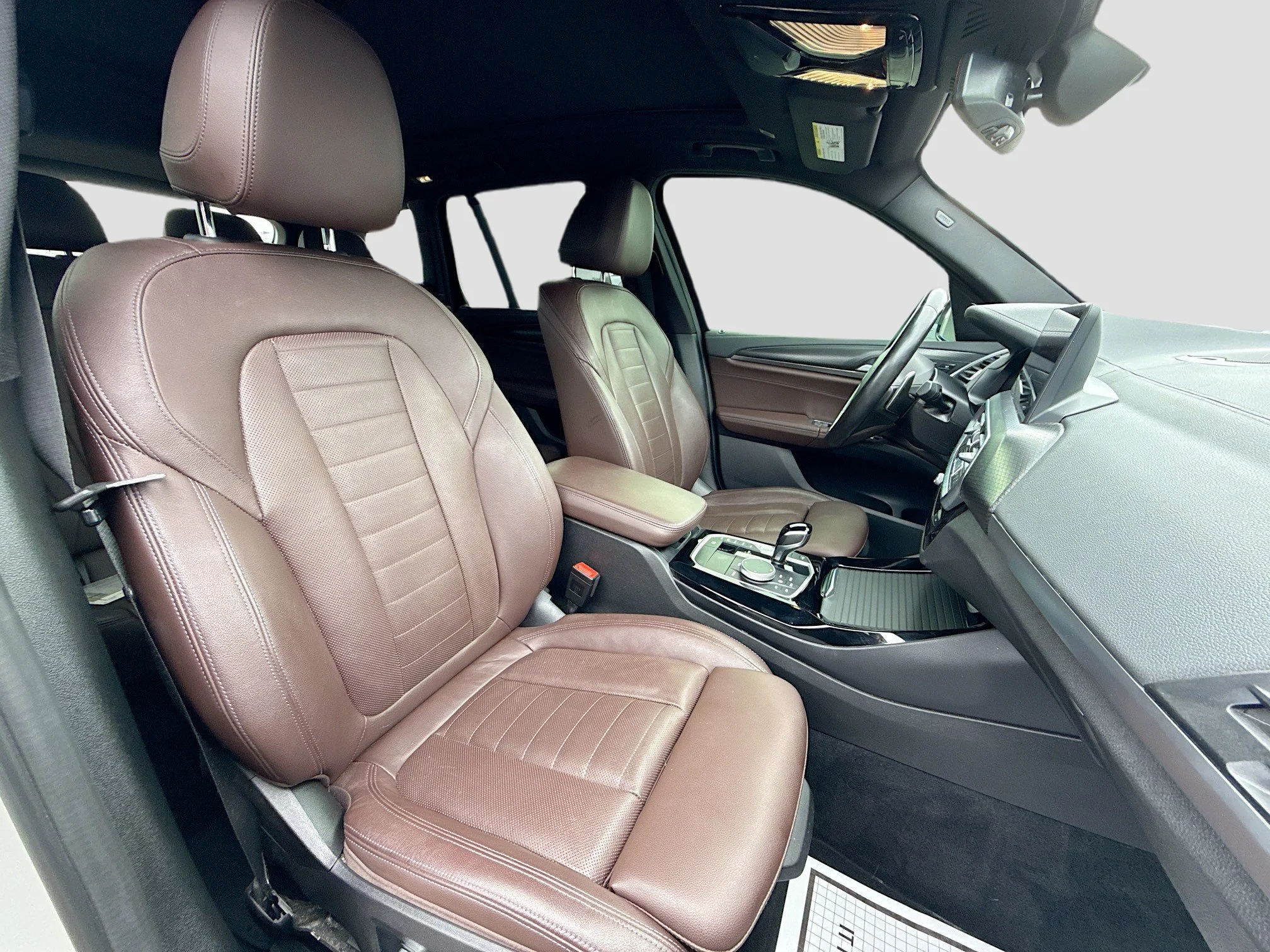 Used 2022 Mineral White Metallic BMW xDrive30i image 15
