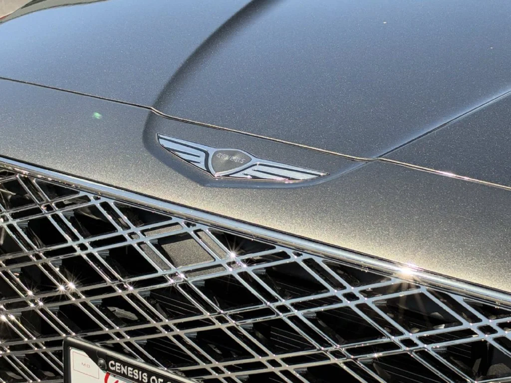 Used 2026 Gray Genesis 2.5T image 9