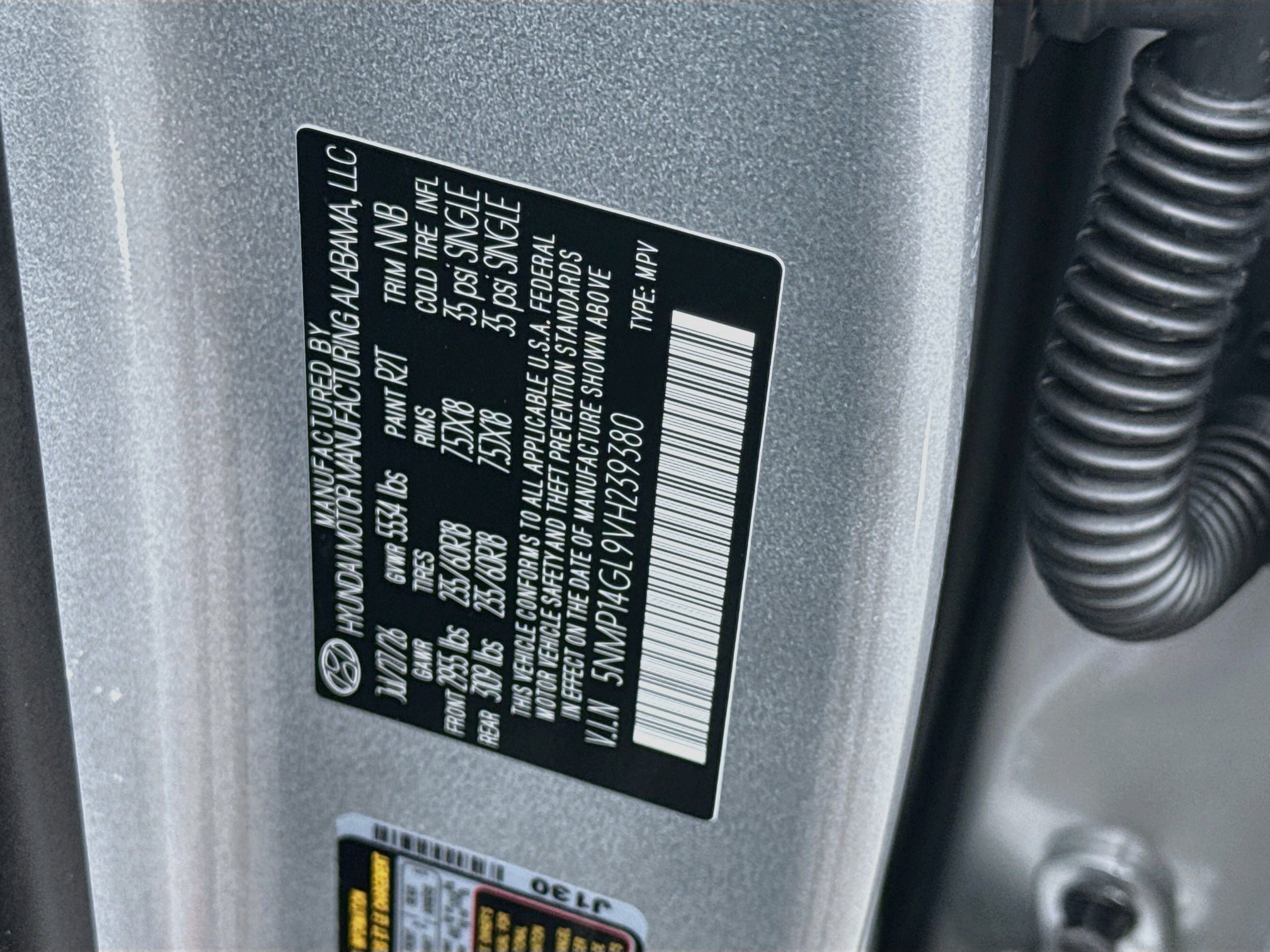 New 2027 Shimmering Silver Hyundai SE FWD image 48