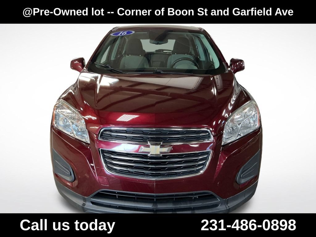 Used 2016 CRIMSON METALLIC Chevrolet LS image 10