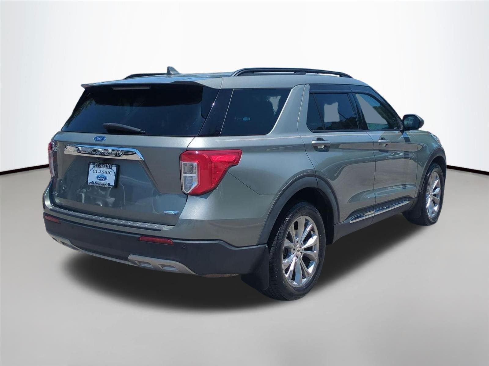 Used 2020 Silver Spruce Ford XLT image 5