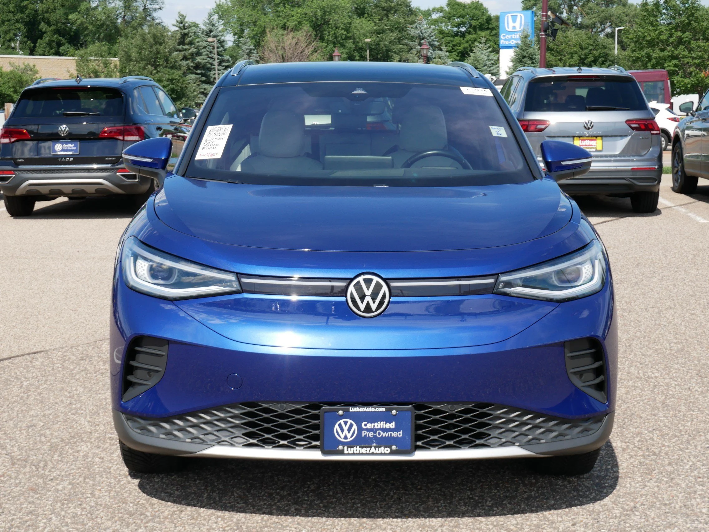 Used 2022 Volkswagen ID.4 PRO S with VIN WVGUNPE2XNP057855 for sale in Minneapolis, MN