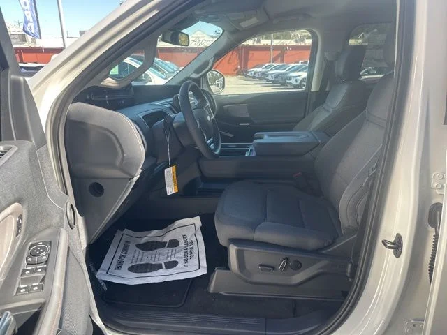 New 2025 Star White Metallic Tri-Coat Ford Active image 16