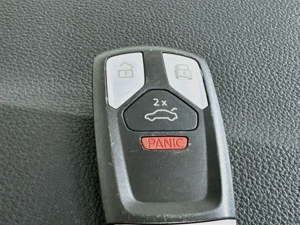 Used 2019 Black Audi 2.9T image 38