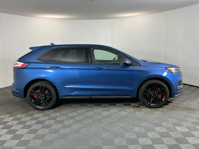 Used 2019 Blue Ford ST image 4