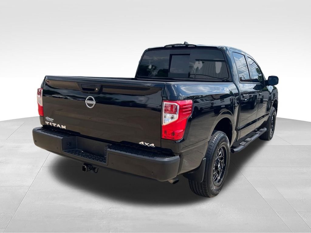 Used 2023 Black Nissan S image 5