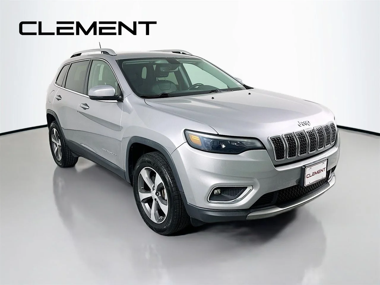 Used 2020 Billet Silver Metallic Clearcoat Jeep Limited image 5