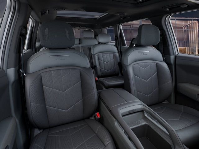 New 2027 White Kia X-Line SX image 9