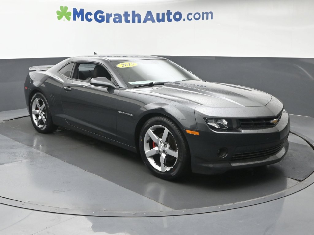 Used 2015 Gray Chevrolet 2LT image 2