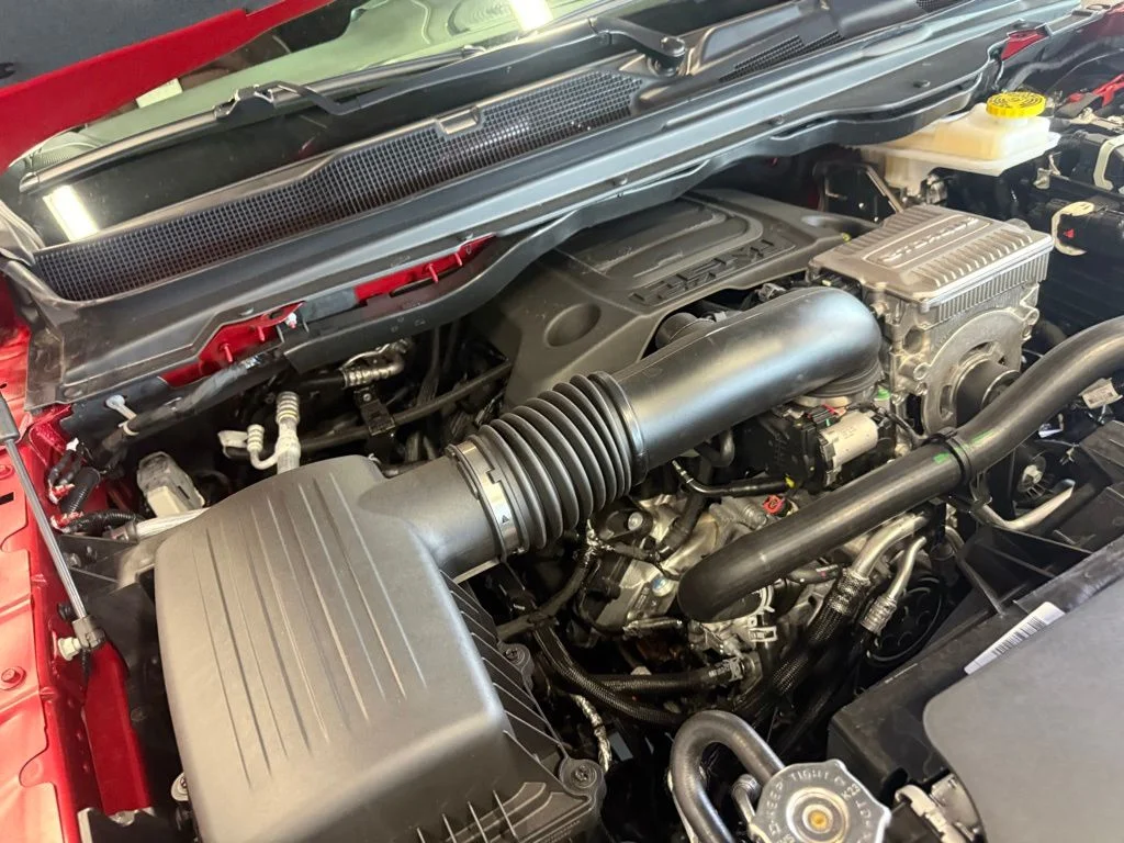 New 2026 Molten Red Pearl-Coat Exterior Paint RAM Limited image 69
