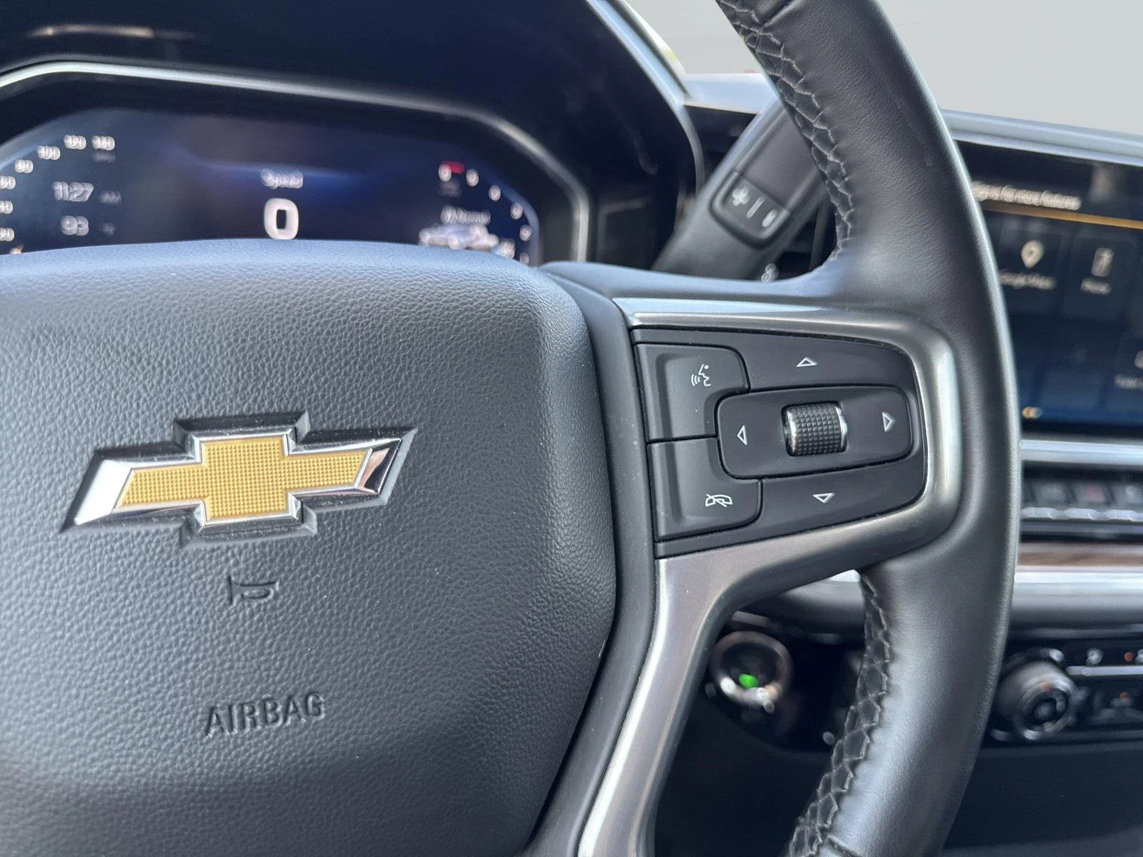 Used 2026 Summit White Chevrolet LT image 17