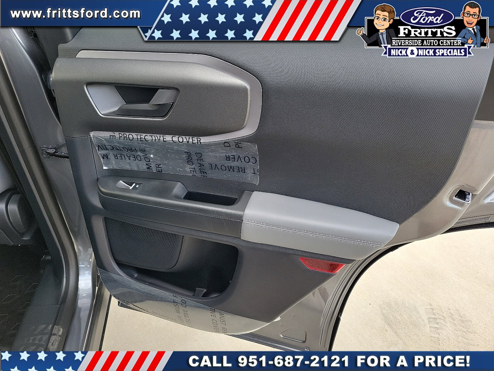 New 2026 Carbonized Gray Metallic Ford Badlands® image 21