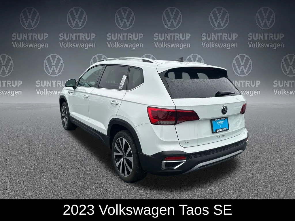Used 2023 White Volkswagen 1.5T SE image 3