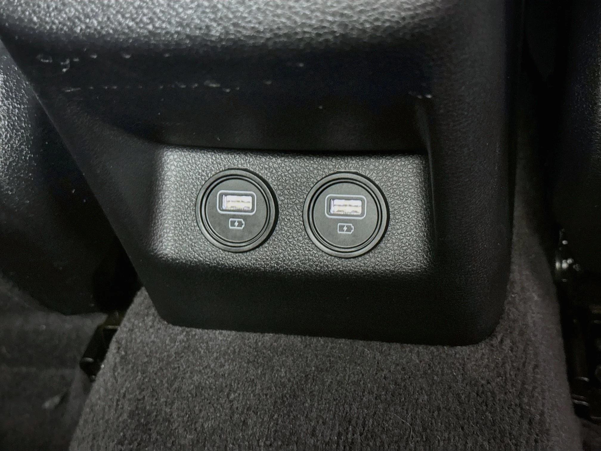 Used 2023 Gravity Gray Kia LXS image 38