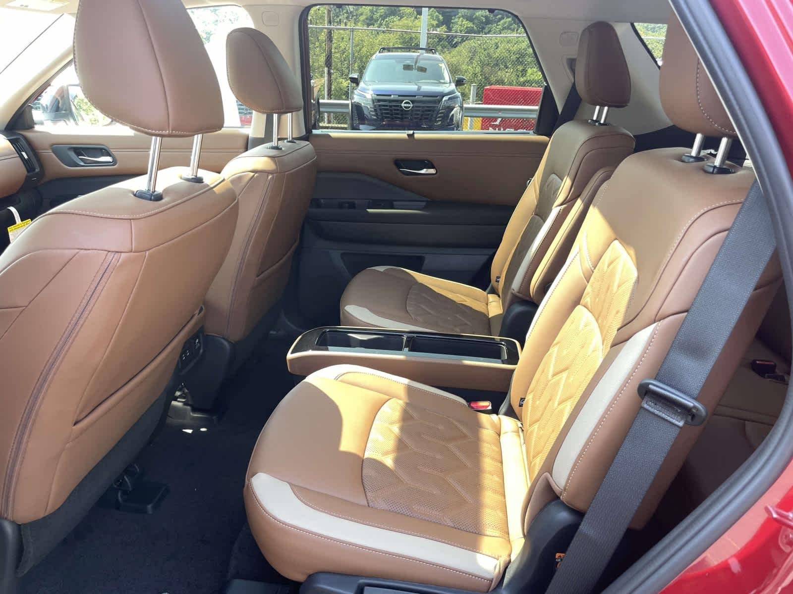 New 2026 Scarlet Ember Tintcoat Nissan Platinum image 18
