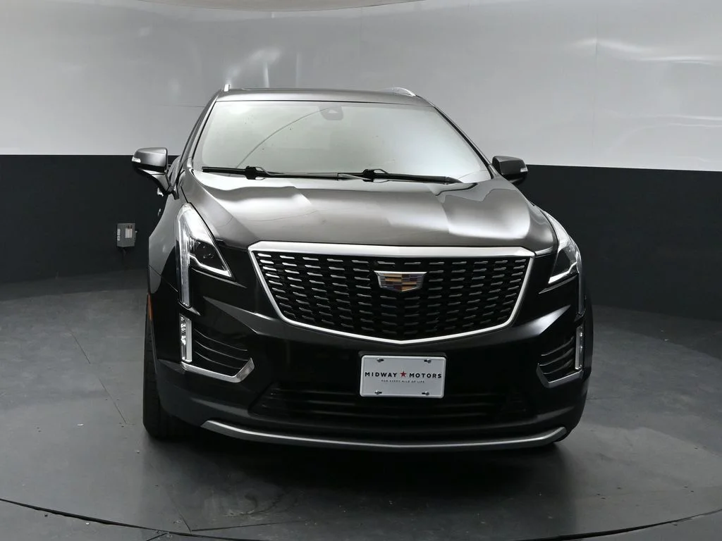 Used 2022 Black Cadillac Premium Luxury image 8