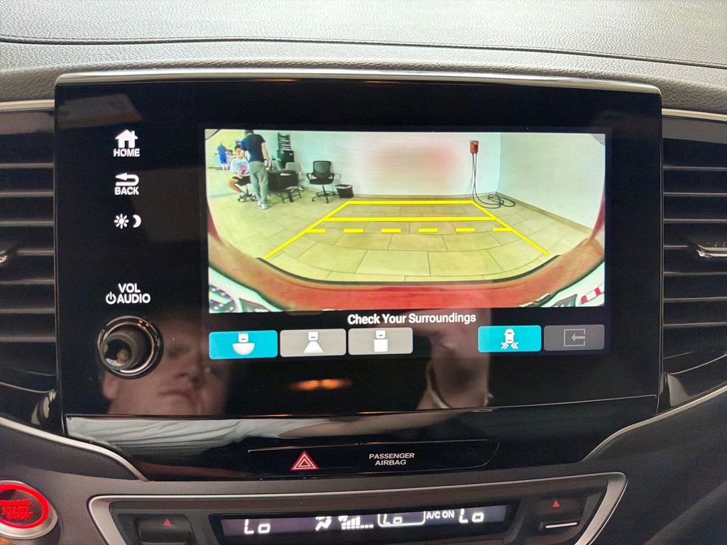 Used 2023  Honda EX-L image 20