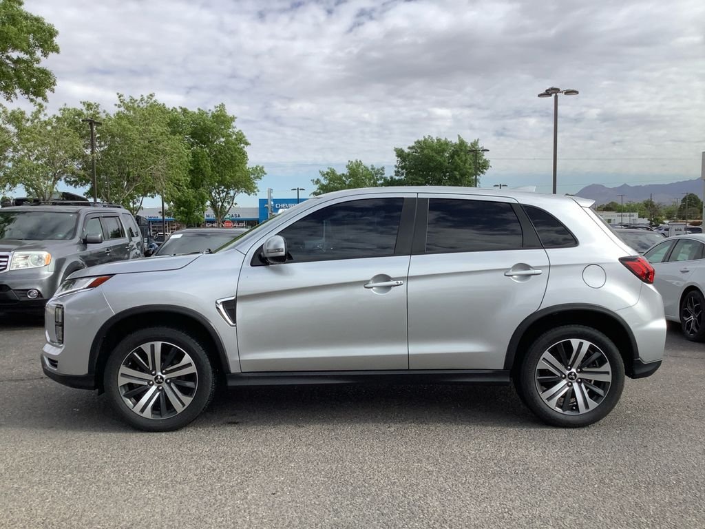Used 2020 Silver Mitsubishi 2.0 SE image 28