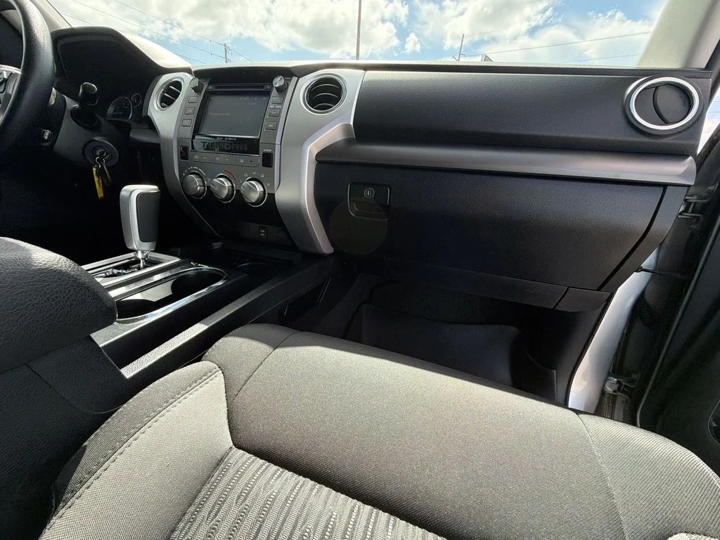 2016 Toyota Tundra SR5 - Photo 31