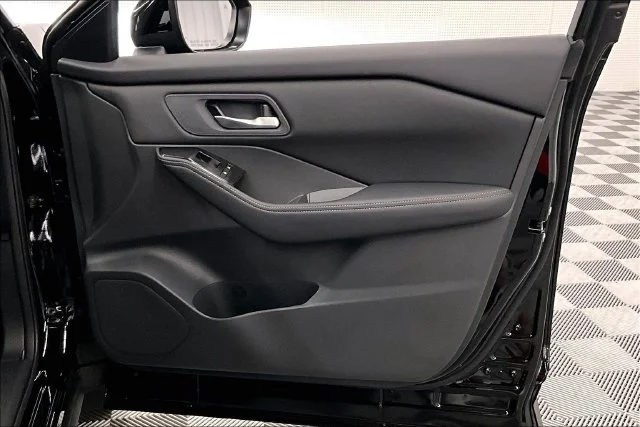 New 2027 Super Black Nissan SV image 36