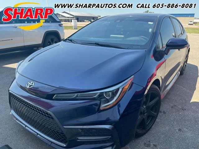 Used 2020 Blue Toyota SE image 1