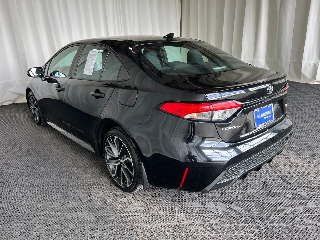 Used 2020 Black Sand Pearl Toyota SE image 29