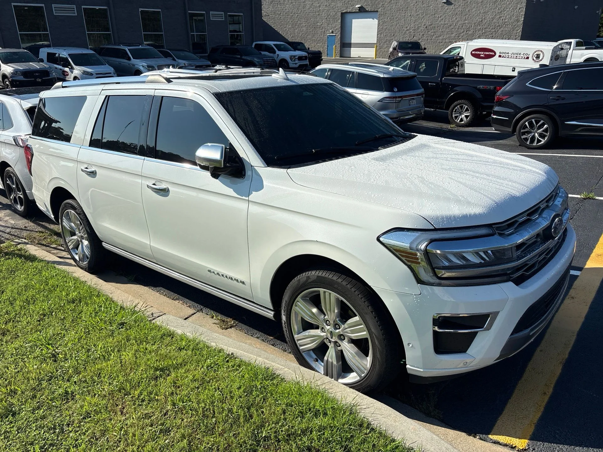 Used 2024 White Ford Platinum image 2