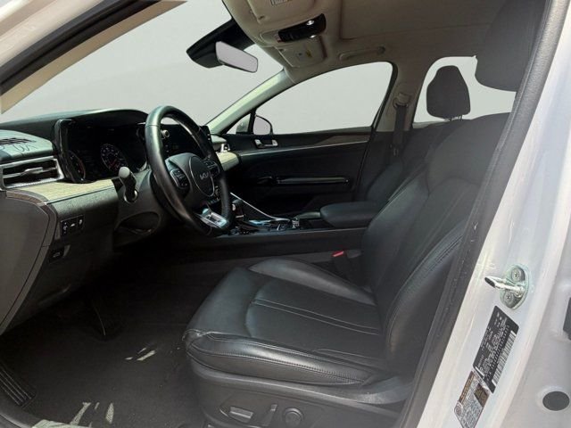 Certified Used 2024 White Kia EX image 13