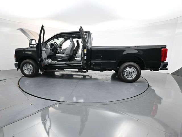 Used 2026 Black Ford XL image 37