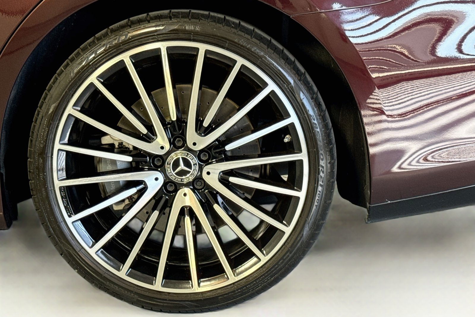 Certified Used 2023 Rubellite Red Mercedes-Benz S 580 image 30