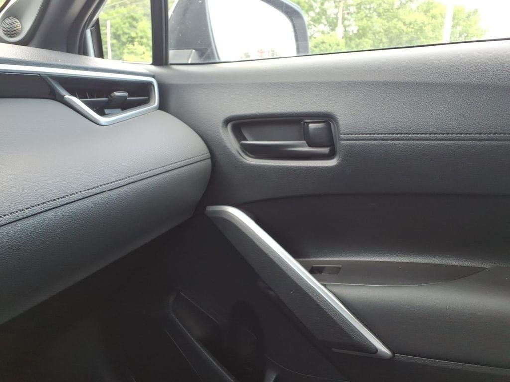 Used 2024 Sonic Silver/Jet Black Toyota Hybrid SE image 19