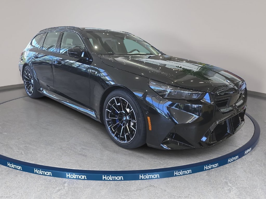 New 2027 Black Sapphire Metallic BMW  image 3