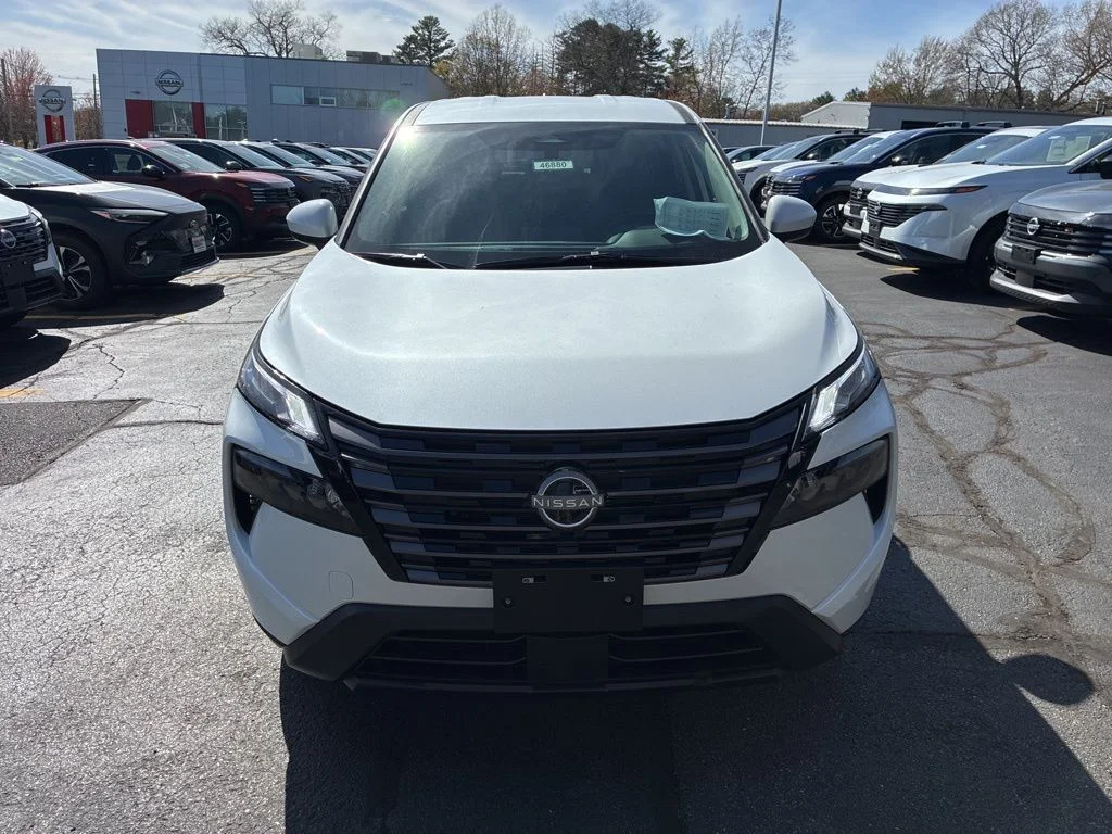 New 2026 Everest White Pearl TriCoat Nissan SV image 2