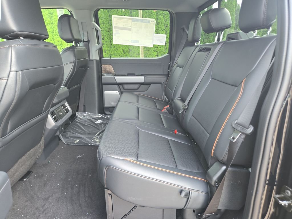 New 2026 Agate Black Metallic Ford F-250® Lariat® image 18