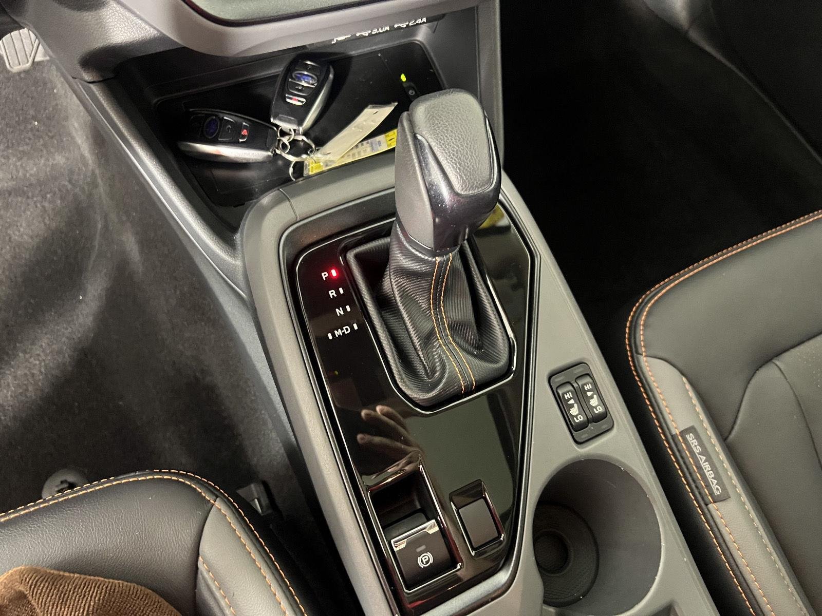 Used 2024 Crystal White Pearl Subaru Limited image 10