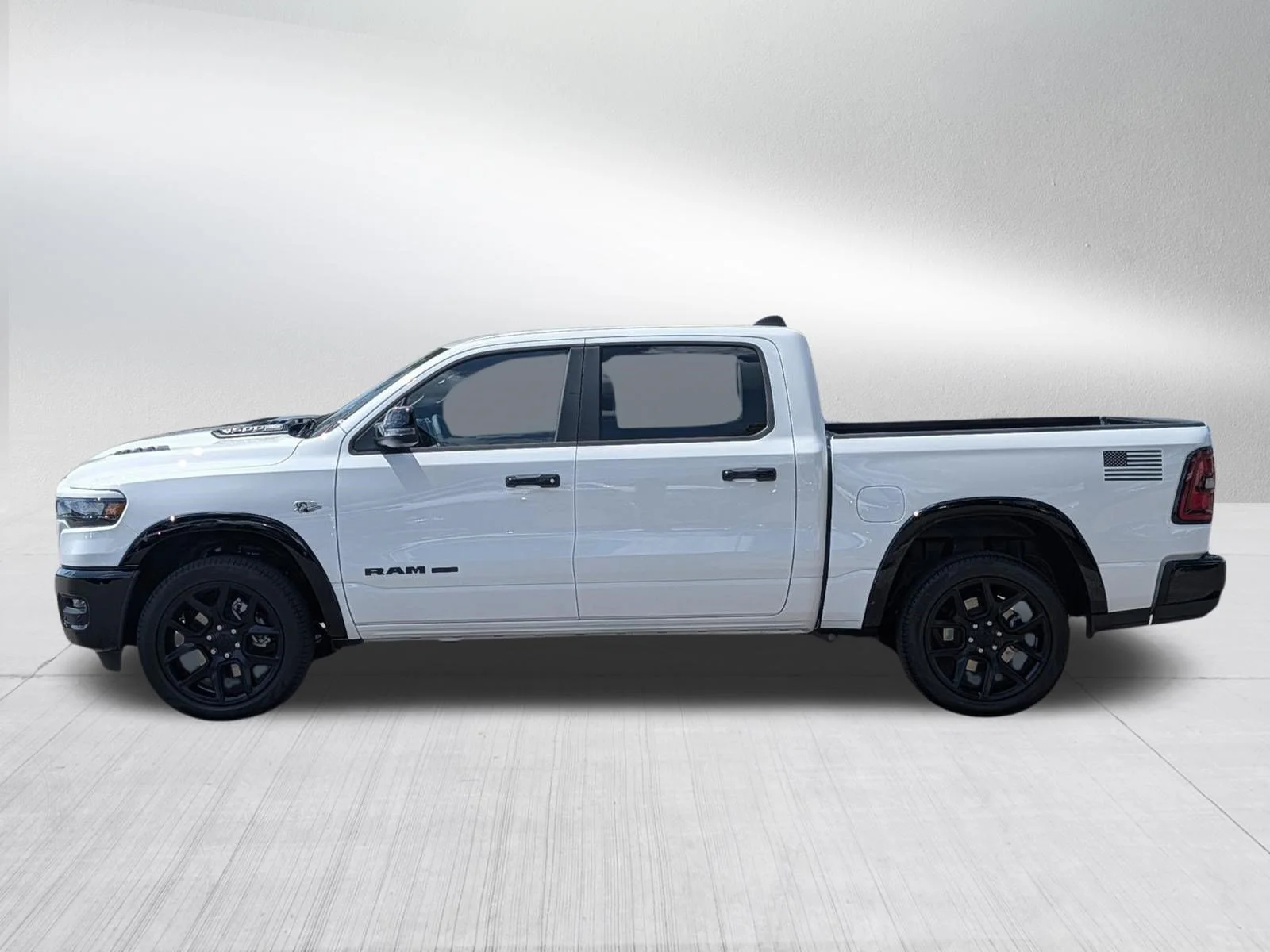 New 2026 Bright White Clear-Coat Exterior Paint RAM Laramie image 4