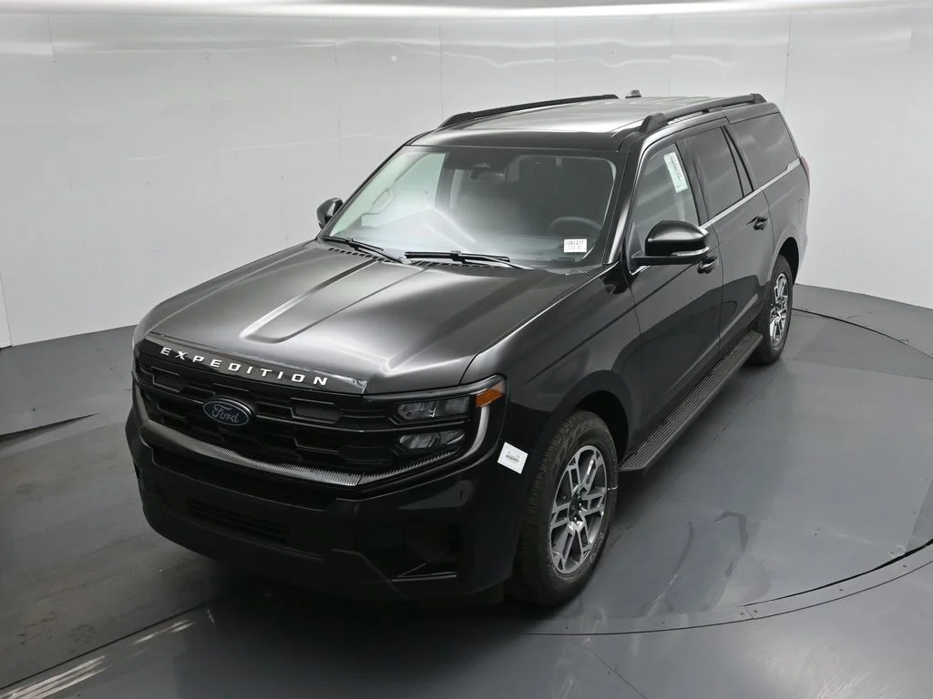 New 2026 Agate Black Metallic Ford Active image 20