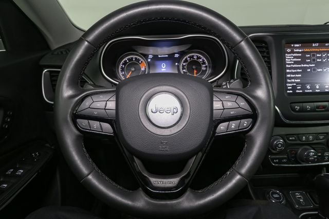 Used 2023 Black Jeep Altitude image 32