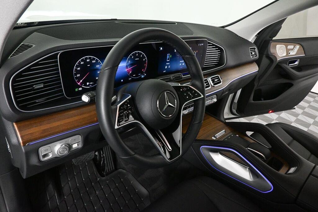 Certified Used 2025 Polar White Mercedes-Benz GLE 350 image 6