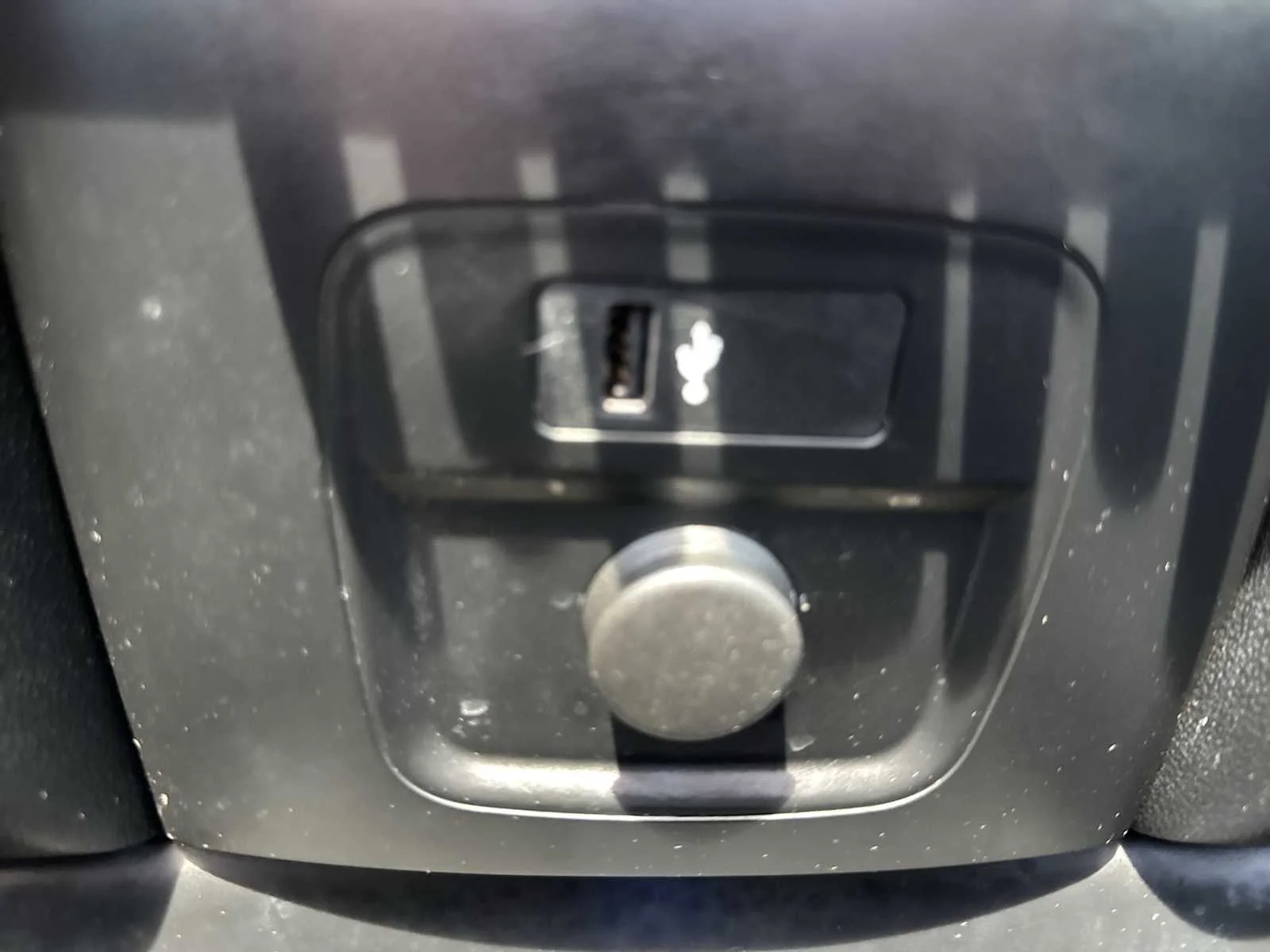 Used 2020 Light White MINI Cooper S image 28