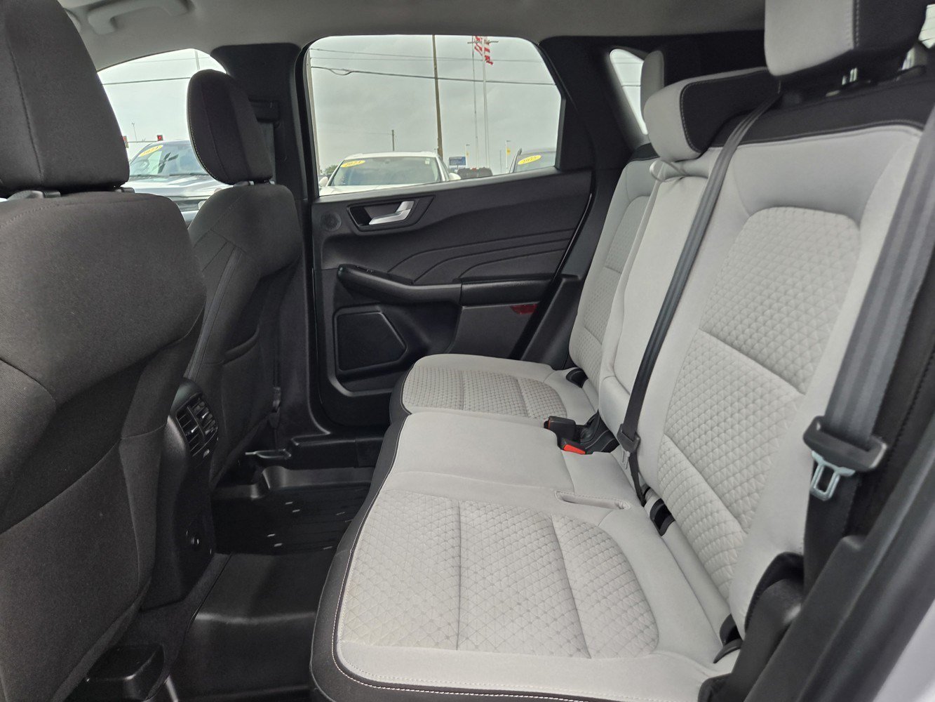 Used 2023  Ford Active image 28