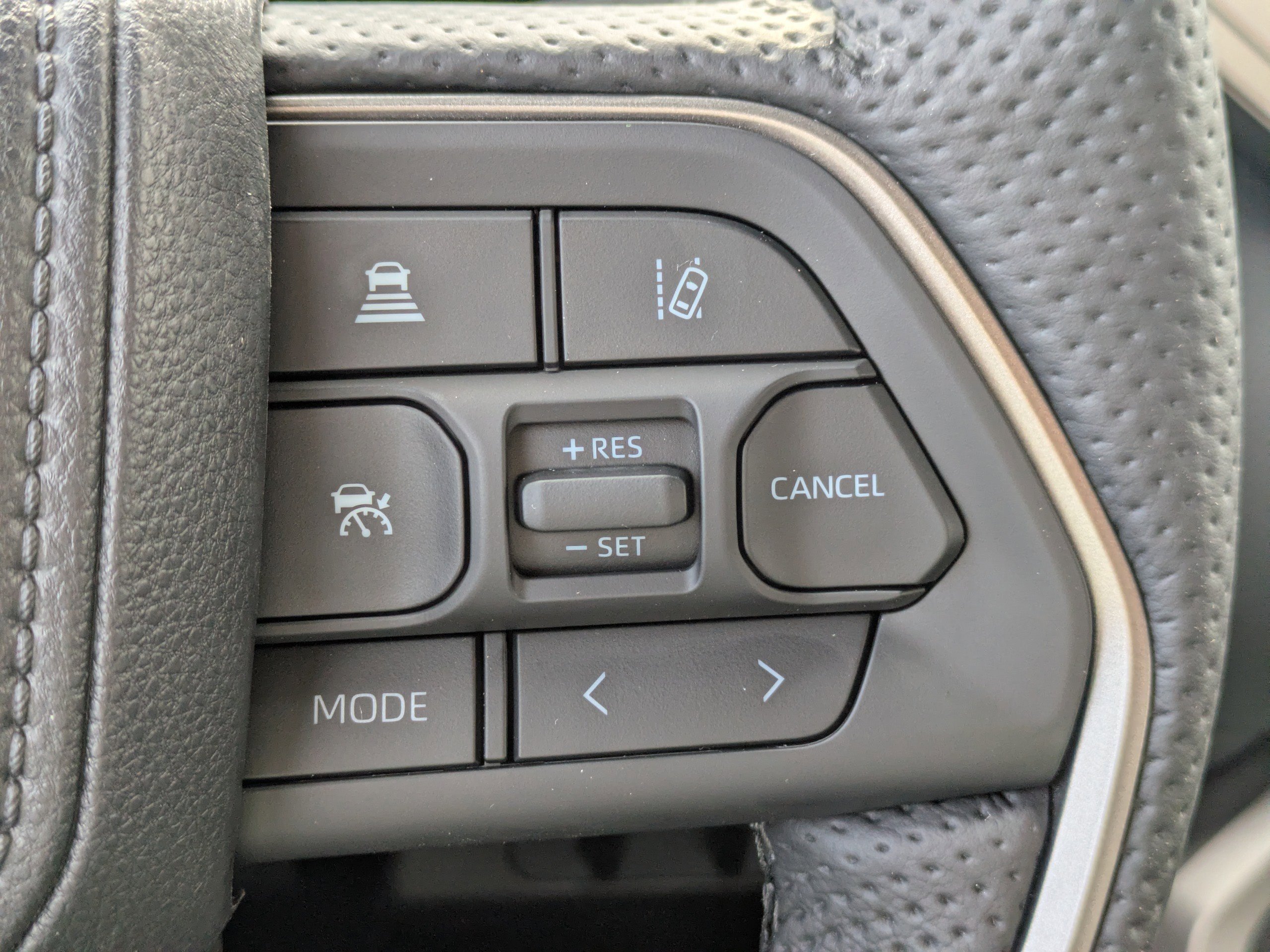 2026 Toyota Tundra Limited - Photo 27